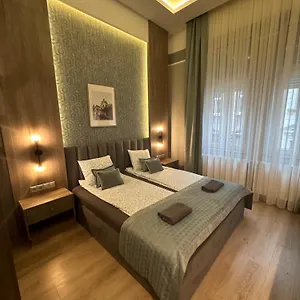 rvay-20-suites-by-corall.inbudapesthotels.com/
